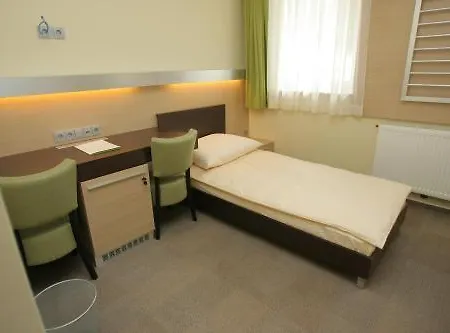 سنتر بوكلجوكا 3* Goreljek